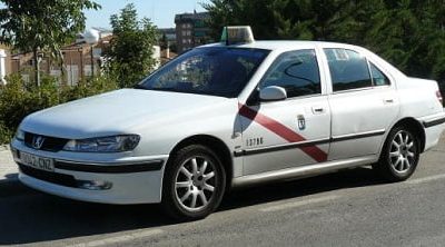 Madrid impone restricciones a las emisiones de los taxis.