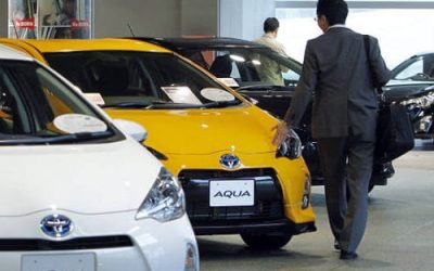 Las ventas de coches cierran 2012 con una caída del 13,4%.