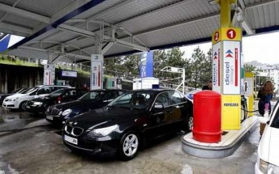 La crisis y el alto precio reducen el consumo de gasolina en Ourense