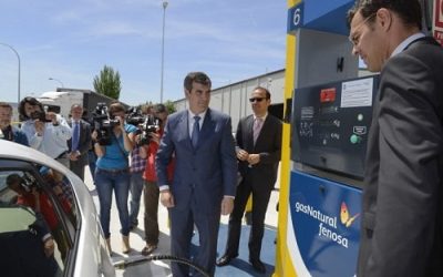 Gas Natural Fenosa presenta una nueva estación de servicio de gas natural comprimido (GNC) para vehículos