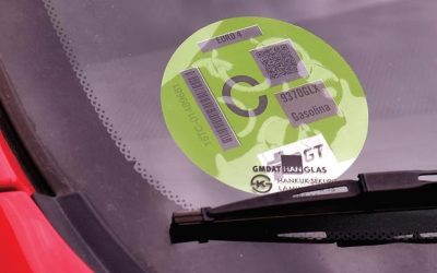 Cómo solicitar la etiqueta medioambiental correcta si la DGT ha clasificado mal tu coche