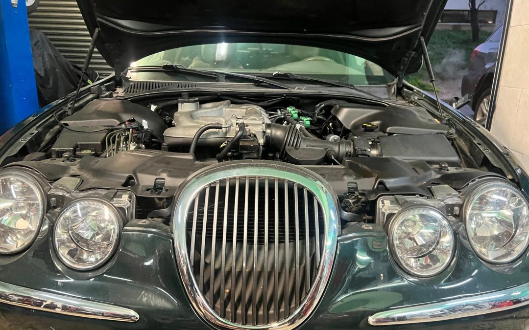 Jaguar X Type V6